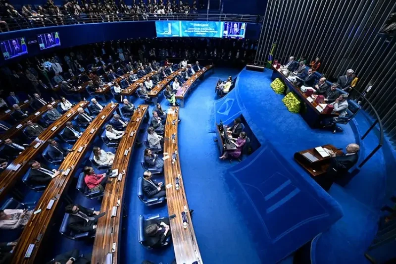 Bancada do Ceará no Senado vota a favor da regulamentação das cooperativas de seguros